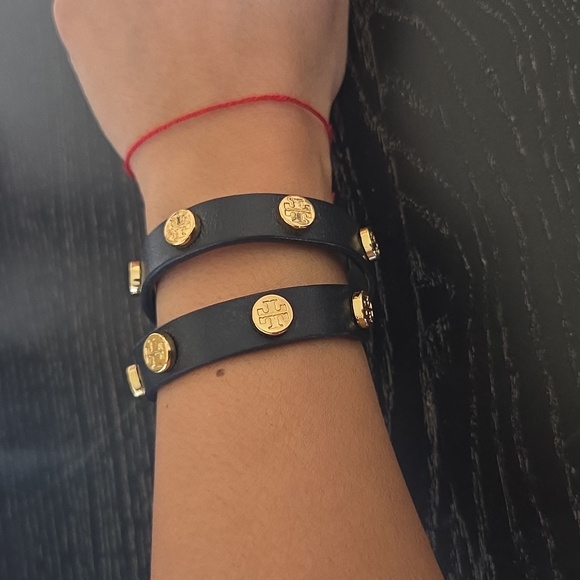 Tory Burch Black Leather Double Wrap Bracelet with Gold Studs - Picture 2 of 3